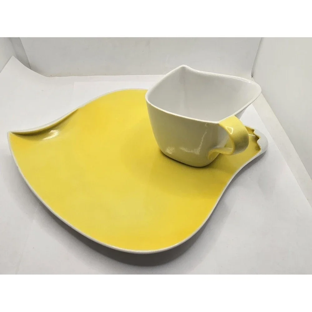Nagoya Shokai Golden China Porcelaon Japan Yellow and White 2 pc Snack Set